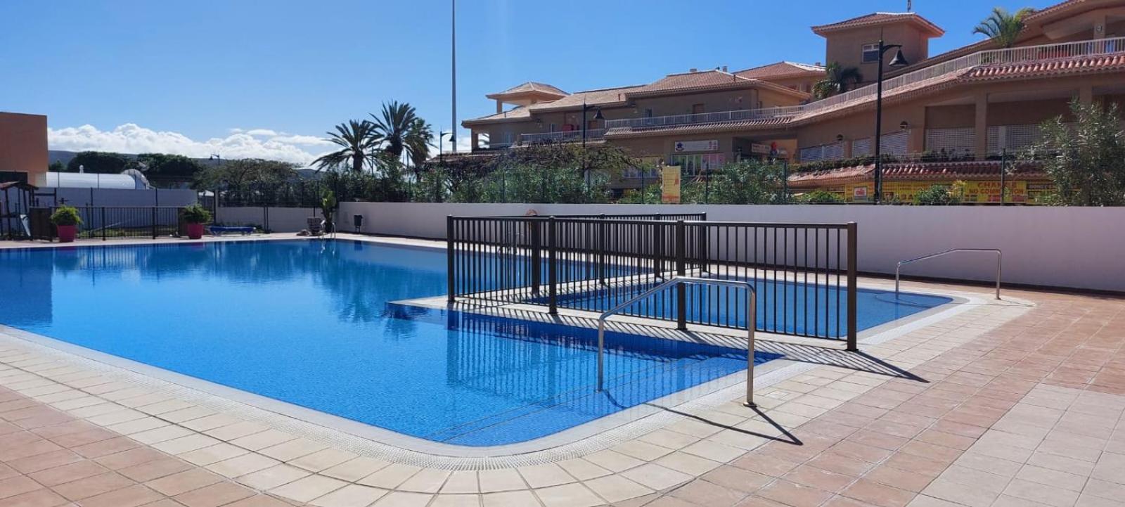 Firstline Apartment Los Cristianos Arona  Ngoại thất bức ảnh